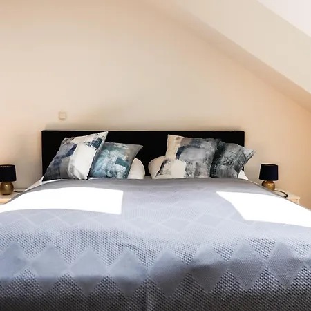 Citysuites Salzburg, Budget Stay, Next To Center And Old Town, Shared Spaces *