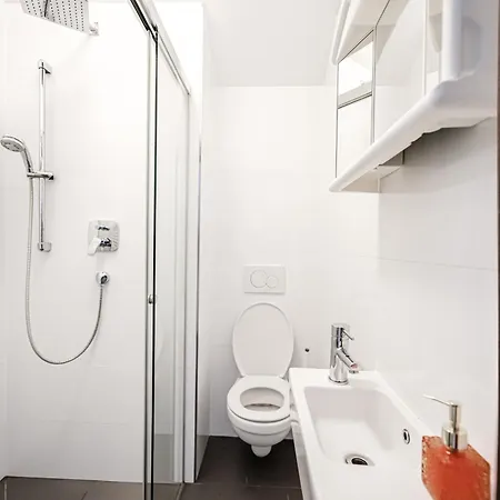 招待所 Citysuites Salzburg, Budget Stay, Next To Center And Old Town, Shared Spaces