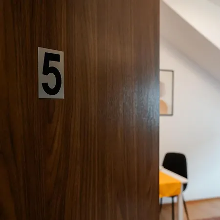 Citysuites Salzburg, Budget Stay, Next To Center And Old Town, Shared Spaces 招待所 萨尔茨堡