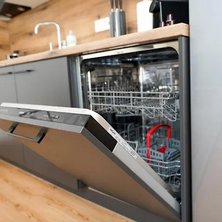 Gæstehus Citysuites Salzburg, Budget Stay, Next To Center And Old Town, Shared Spaces Salzburg