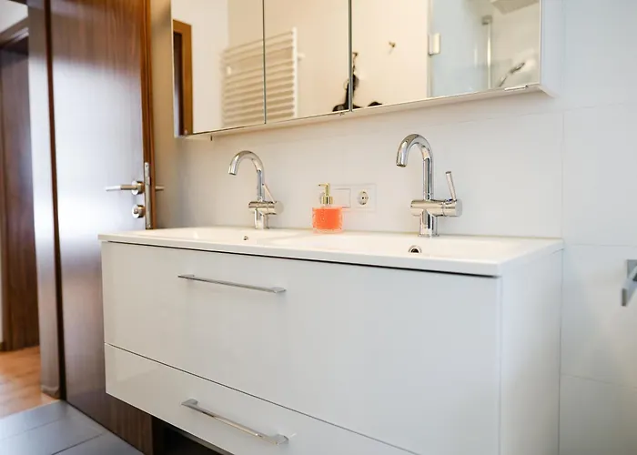 Citysuites Salzburg, Budget Stay, Next To Center And Old Town, Shared Spaces ゲストハウス ザルツブルク